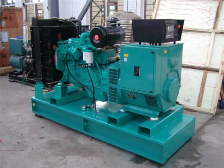 东平200kw康明斯柴油发电机组图片 东平200kw康明斯柴油发电机组图片